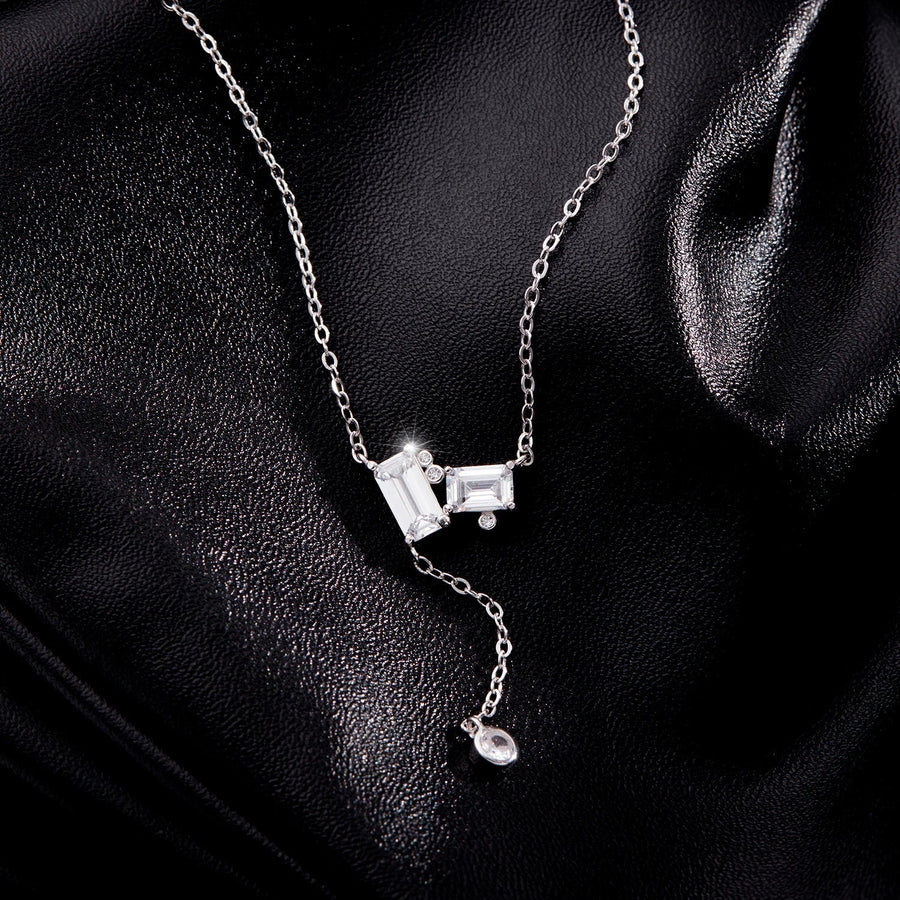 Collier Cravate Argent Zircons Femme